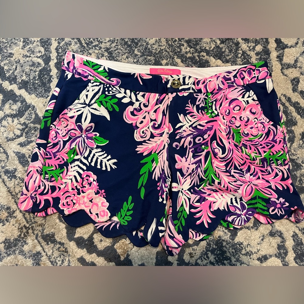 Lilly Pulitzer Navy Floral Scalloped Hem Shorts with Pink & Green Print